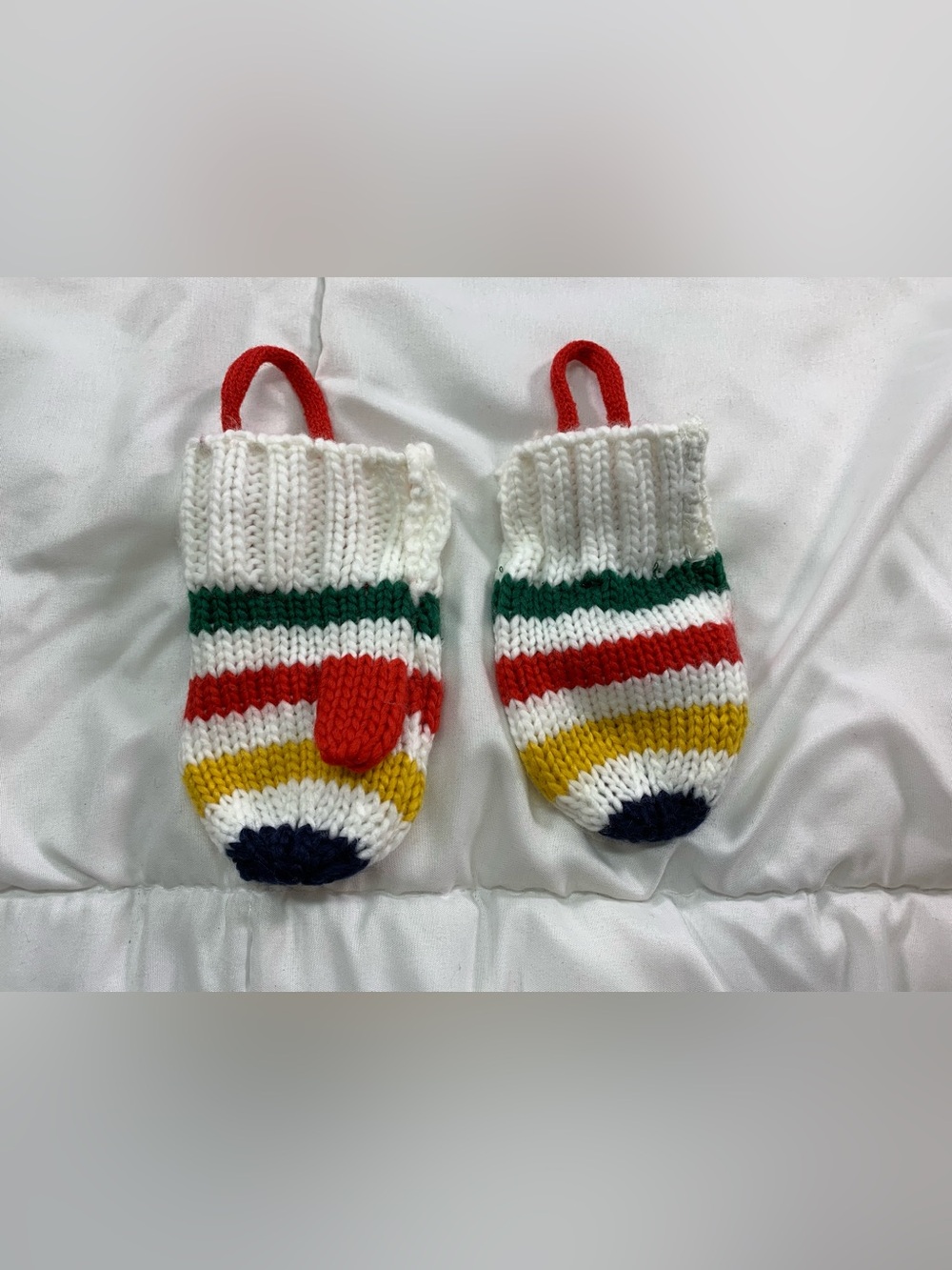 Preloved Hudson Bay Company STRIPES mittens size OS
